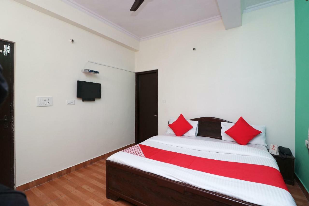 Oyo 29411 Hotel Vanshika Agra  Exteriör bild